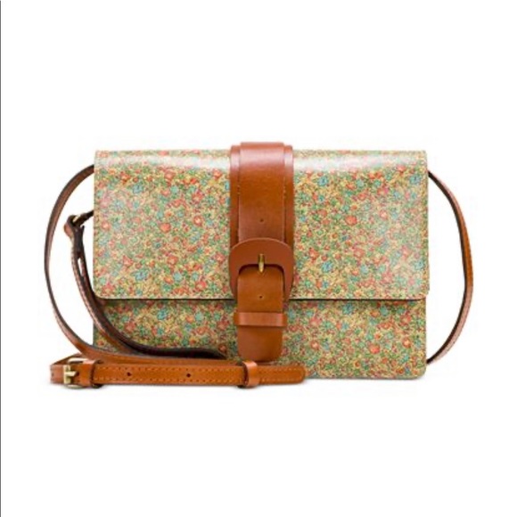 Patricia Nash Handbags - Patricia Nash Leather Buckle Lanza Crossbody NWT